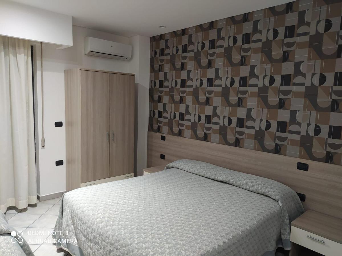 Hotel Poseidon Corigliano Calabro Luaran gambar